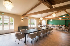 Gîte de Groupe campagne 15 personnes avec piscine